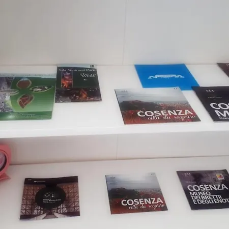 Sweet Shelter * 코센차